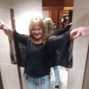 Meet your Posher, Debbie